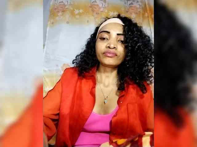 Shanya12 webcam
