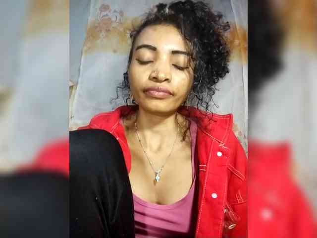 Shanya12 webcam