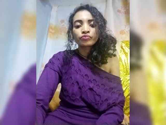 Shanya12 webcam