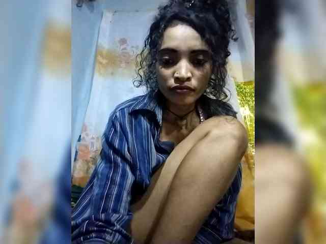 Shanya12 webcam