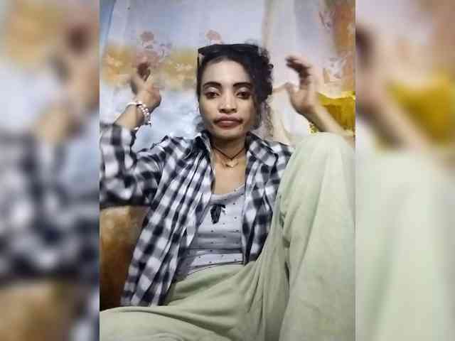 Shanya12 Live Webcam on BongaCams