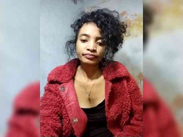 Shanya12 webcam