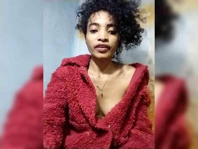 Shanya12 webcam