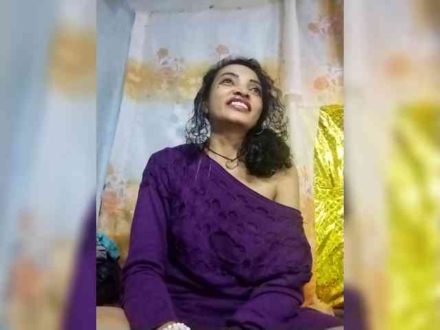 Shanya12 webcam