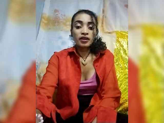 Shanya12 webcam