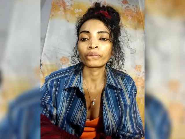 Shanya12 webcam