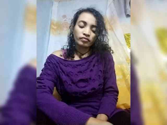 Shanya12 webcam