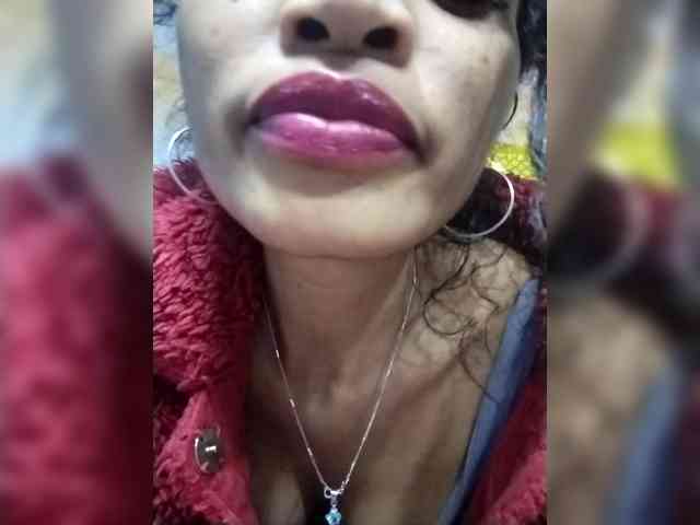 Shanya12 webcam