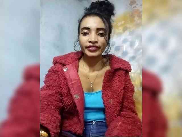 Shanya12 webcam