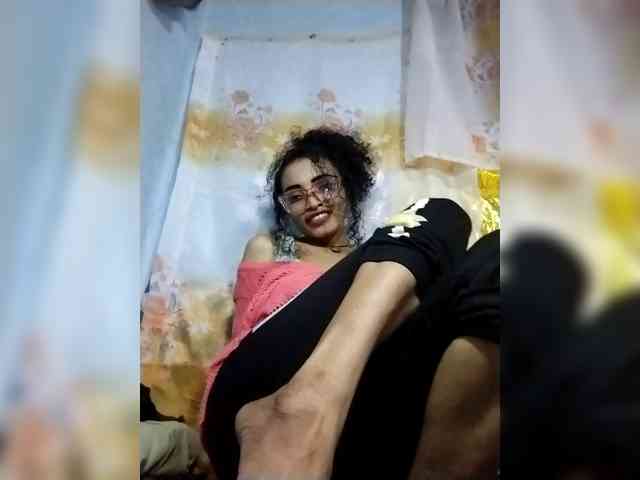 Shanya12 webcam