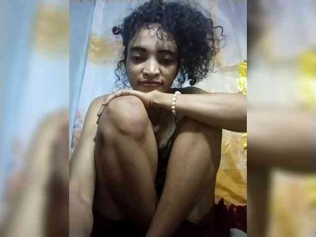 Shanya12 webcam