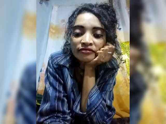 Shanya12 webcam