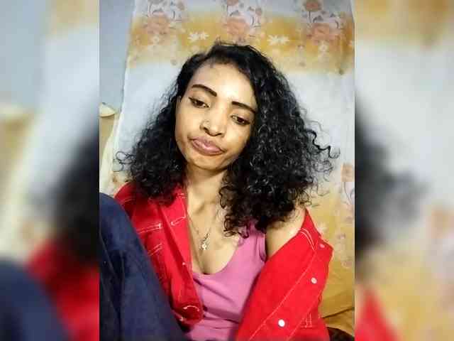 Shanya12 webcam