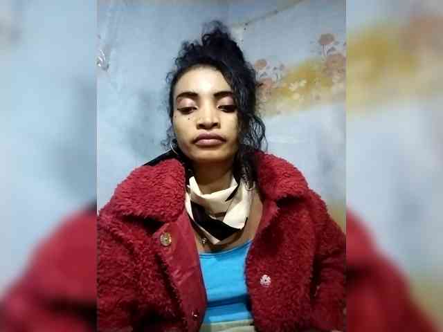 Shanya12 webcam