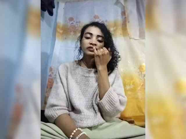 Shanya12 webcam