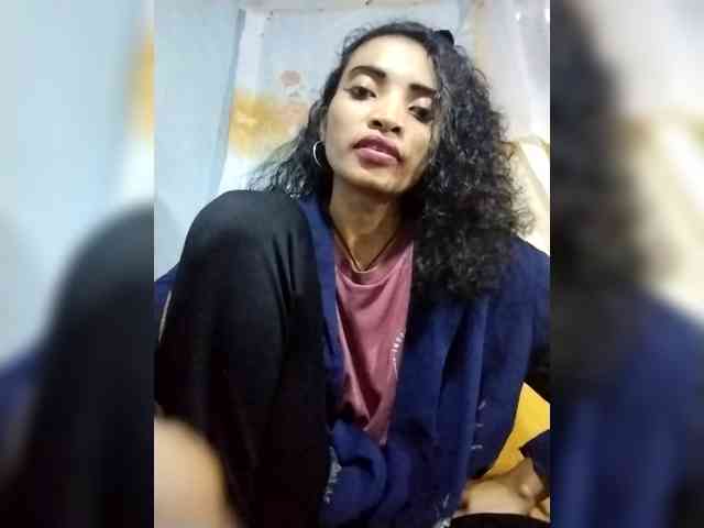 Shanya12 webcam