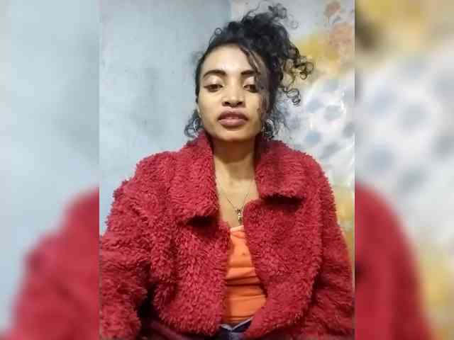 Shanya12 webcam
