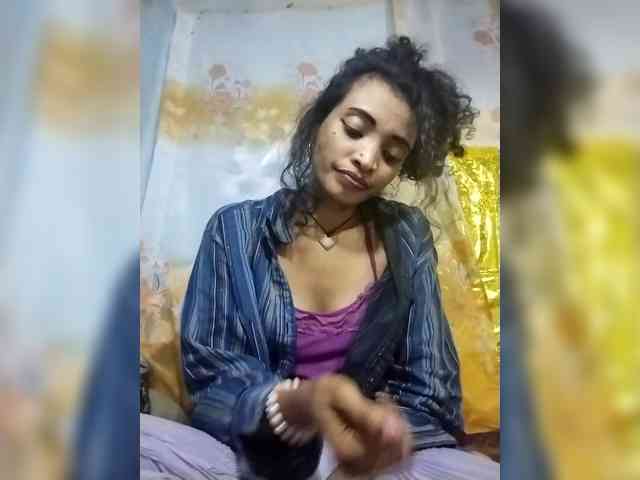 Shanya12 Live Webcam on BongaCams