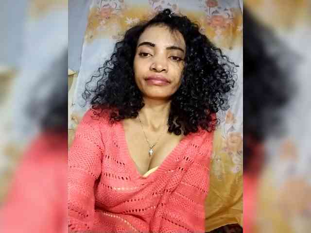 Shanya12's cam show statistics and live stream