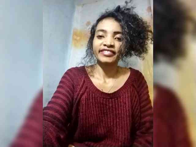 Shanya12 webcam