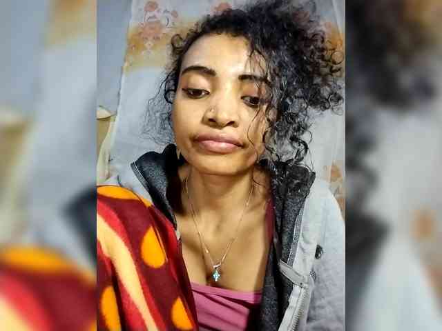 Shanya12 webcam