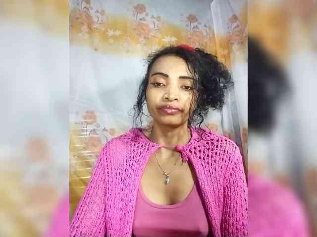 Shanya12 webcam