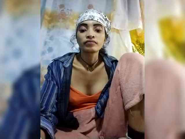 Shanya12 webcam