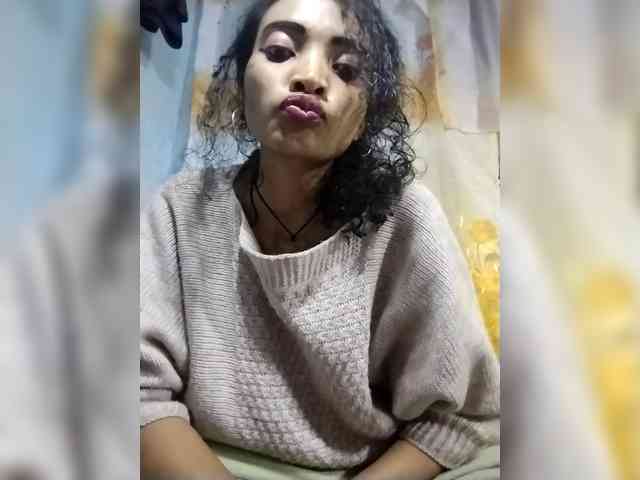 Shanya12 webcam