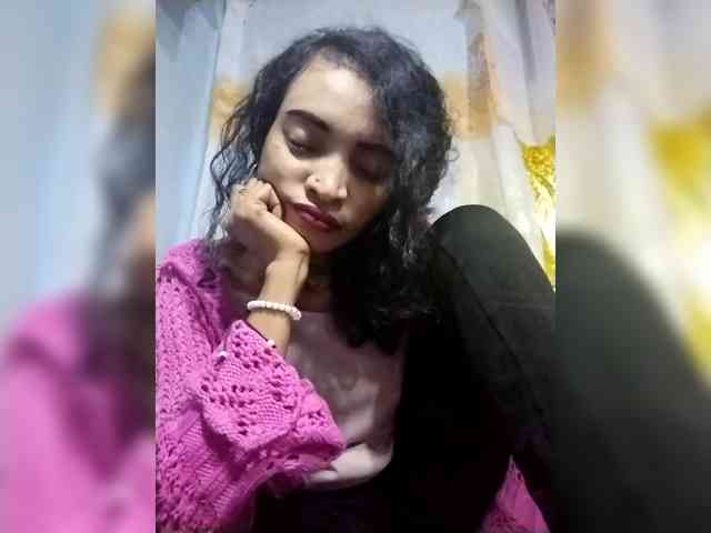 Shanya12 webcam