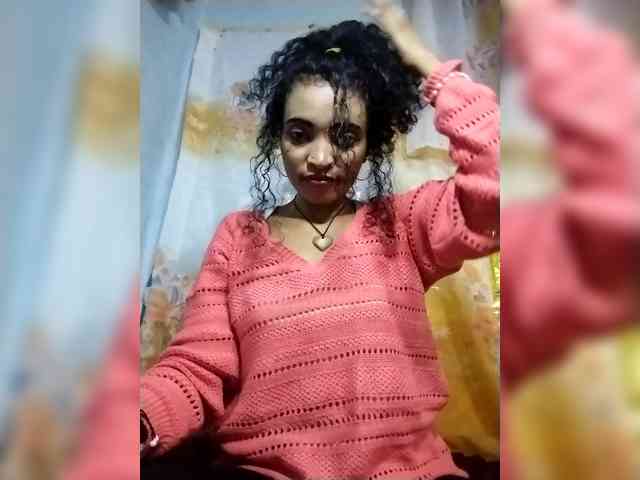 Shanya12 webcam