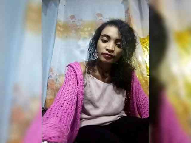Shanya12 webcam