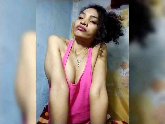 Shanya12 webcam