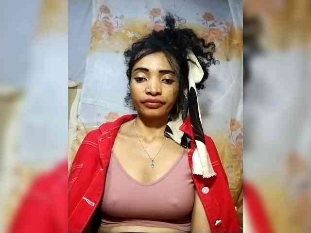 Shanya12 webcam