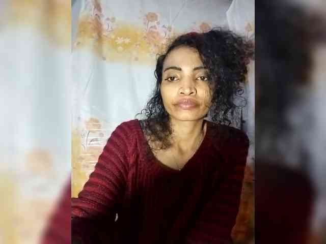 Shanya12 webcam
