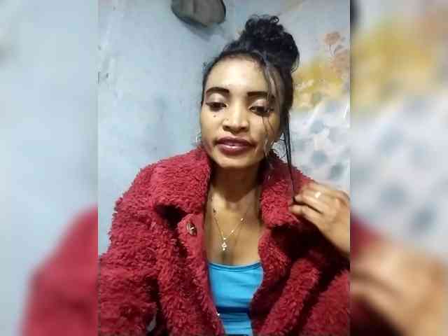 Shanya12 webcam