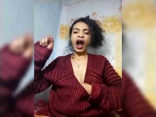 Shanya12 webcam