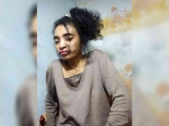 Shanya12 webcam