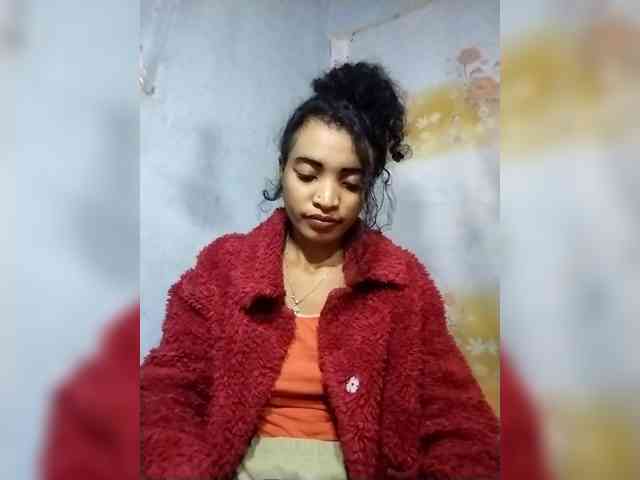 Shanya12 webcam