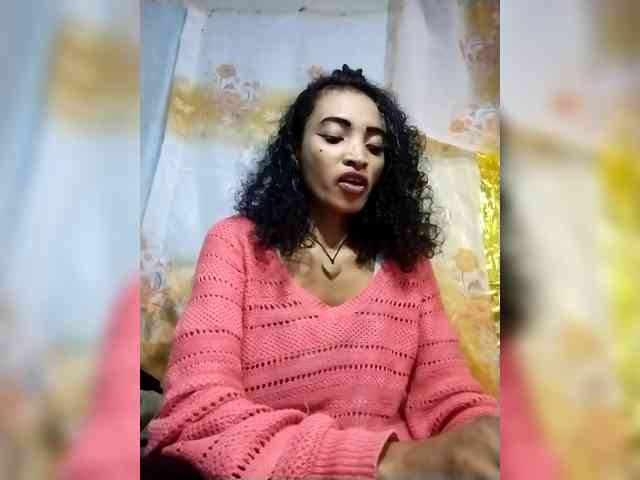 Shanya12 webcam