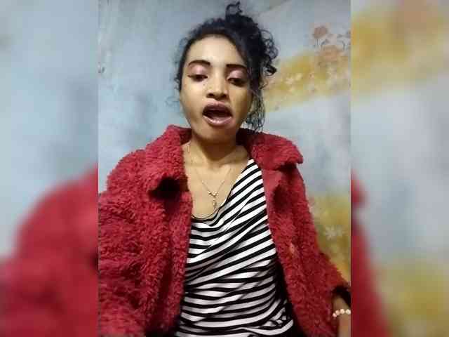 Shanya12 webcam