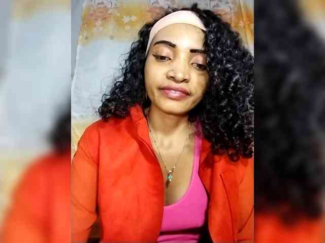 Shanya12's cam show statistics and live stream