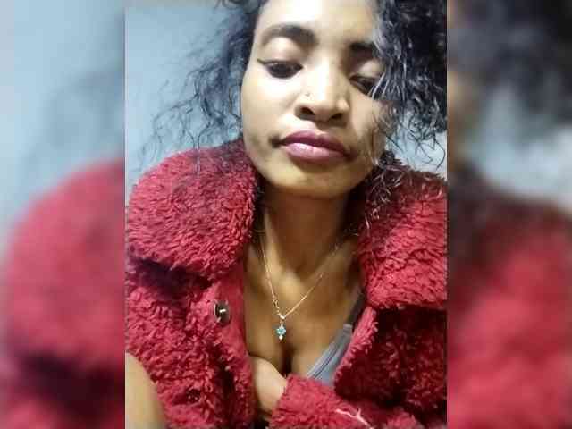 Shanya12 webcam