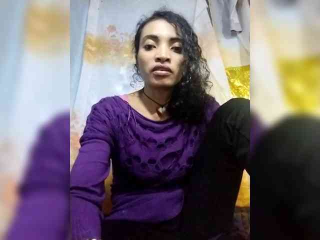 Shanya12 webcam