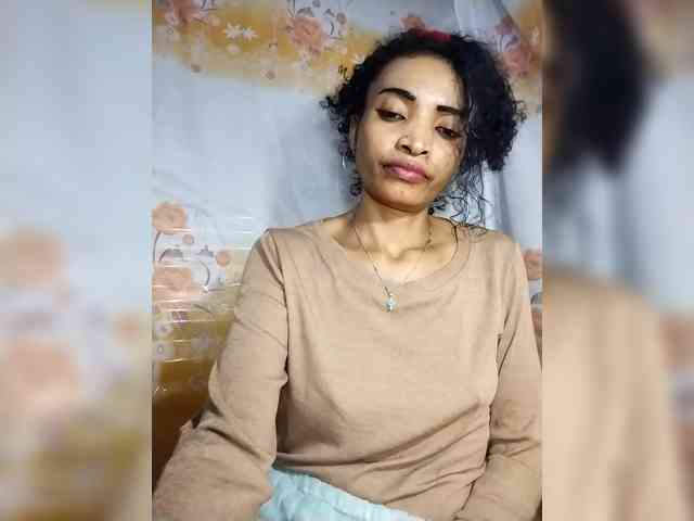 Shanya12 webcam