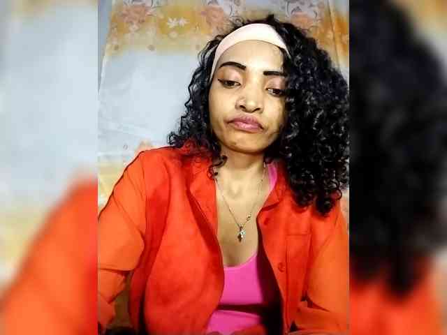 Shanya12 webcam