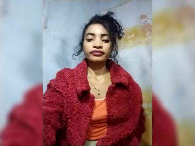 Shanya12 webcam