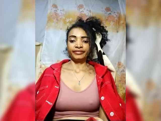 Shanya12 webcam