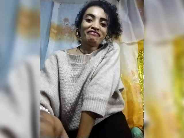 Shanya12 webcam