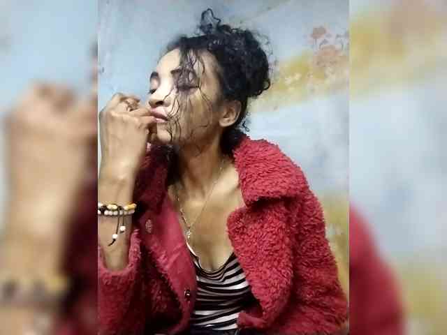Shanya12 webcam