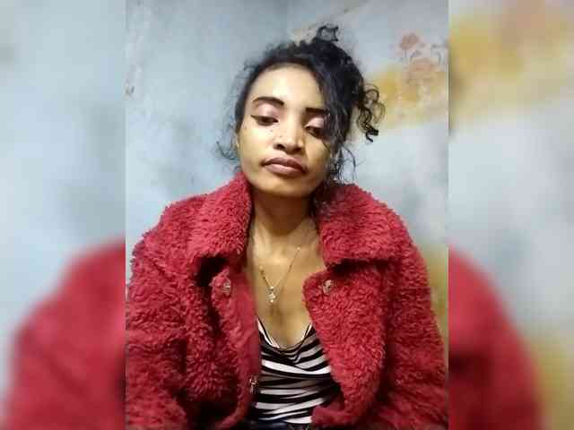 Shanya12 webcam